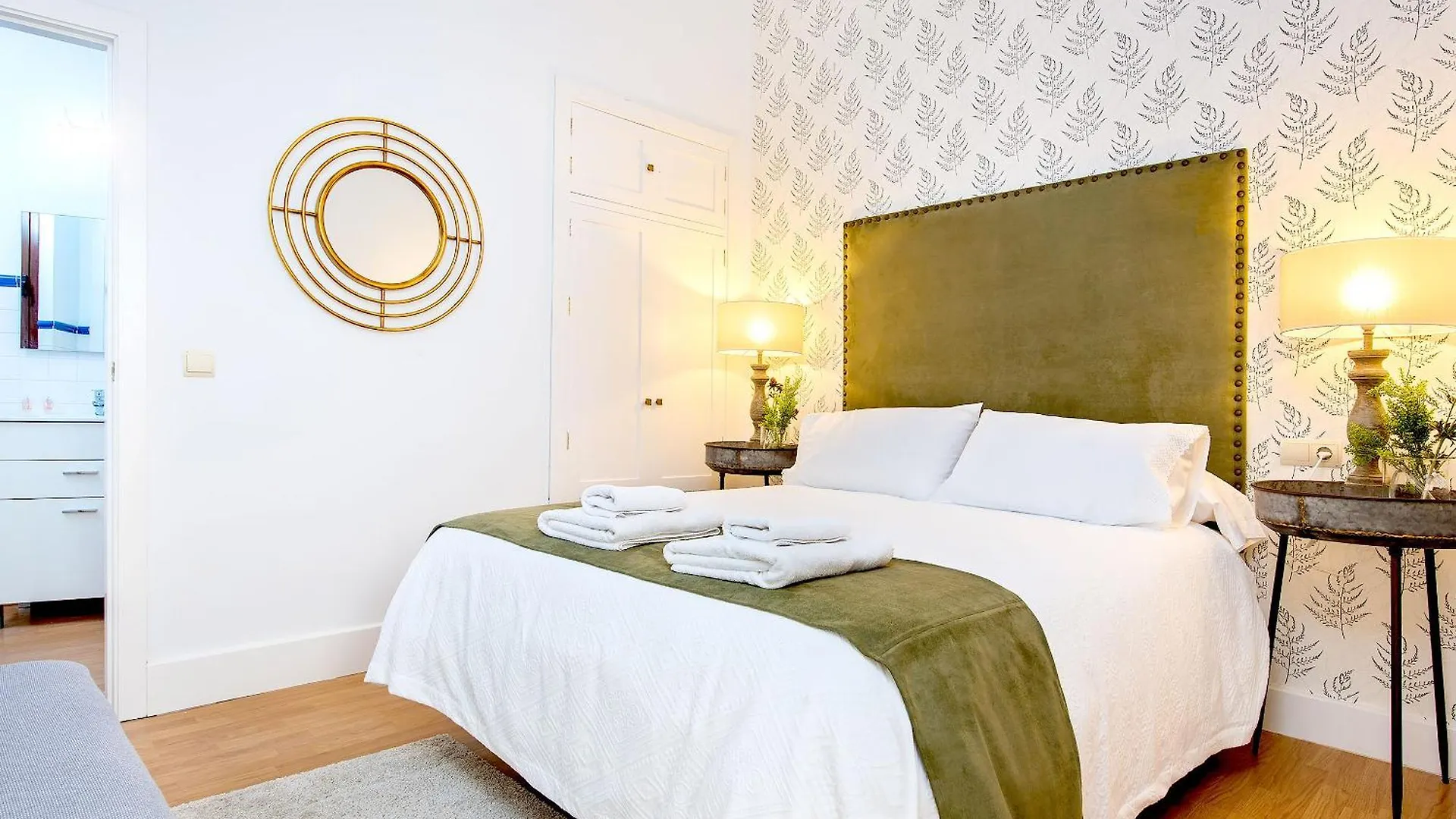 Genteel Home Contratacion Seville Spain